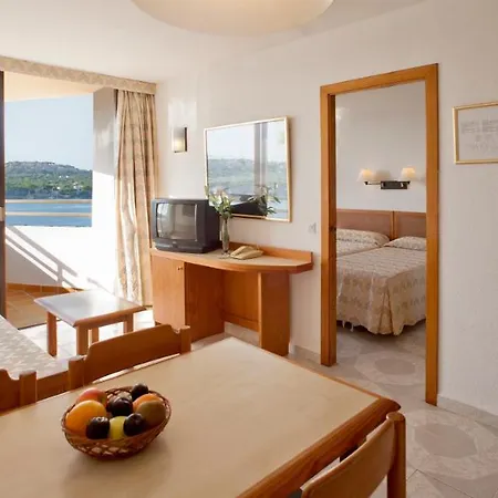 Trh Jardín Del Mar Apartahotel