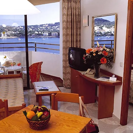 Apartahotel Trh Jardín Del Mar Santa Ponsa