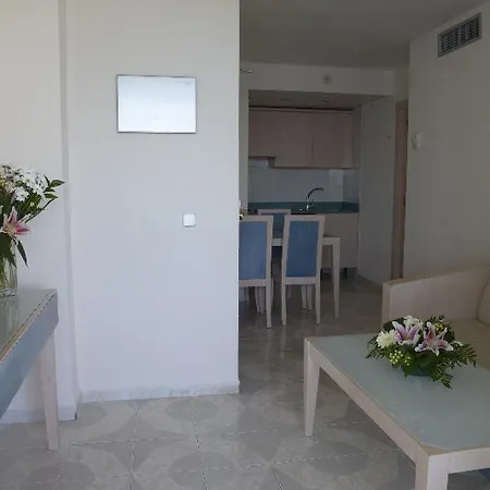 Trh Jardin Del Mar מלון דירות