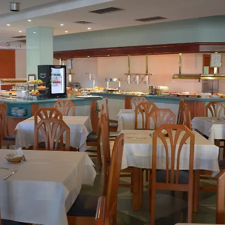 Trh Jardin Del Mar מלון דירות סנטה פונסה